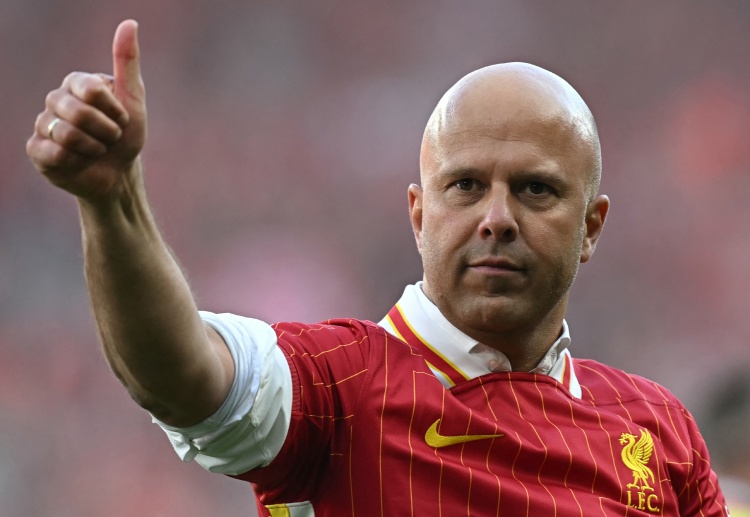 ဒါကြောင့် အခု တစ်ခါမှာတော့ ၂၀၂၄-၂၀၂၅ ဘောလုံး ရာသီ ပရီးမီးယားလိဂ်ရဲ့ အနှစ်ချုပ်ကို ဖော်ပြပေးသွားမှာ ဖြစ်ပါတယ်။