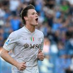 သတင်းတွေအရ ဆိုရင် စီးရီးအေ ချန်ပီယံ တို့ဟာ ဟွိုက်ဂျ်လန်းကို ယူရို ၄၅ သန်းနဲ့ ကမ်းလှမ်းသွားဖို့ ပြင်ဆင်နေပြီး ယူနိုက်တက် ဘက်ကလည်း ဒီကမ်းလှမ်းမှုကို လက်ခံဖွယ် ရှိနေပါတယ်။