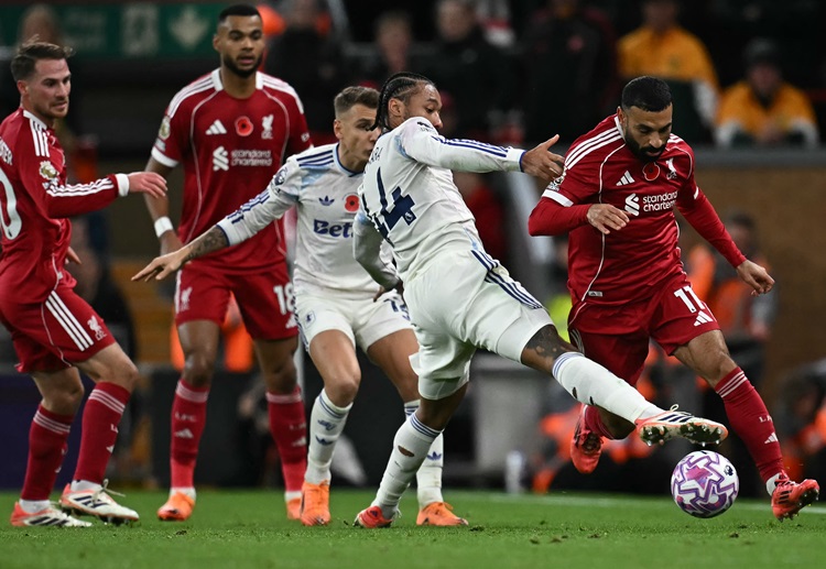 ဒါ့အပြင် ဆာလာက ပရီးမီးယားလိဂ်မှာ စုစုပေါင်း ဂိုးပါဝင် ပတ်သတ်မှု ၂၇၆ ကြိမ် (၁၈၈ ဂိုးသွင်း၊ ၈၈ ကြိမ် ဂိုးဖန်တီး) အထိ ရှိလာခဲ့ပါတယ်။