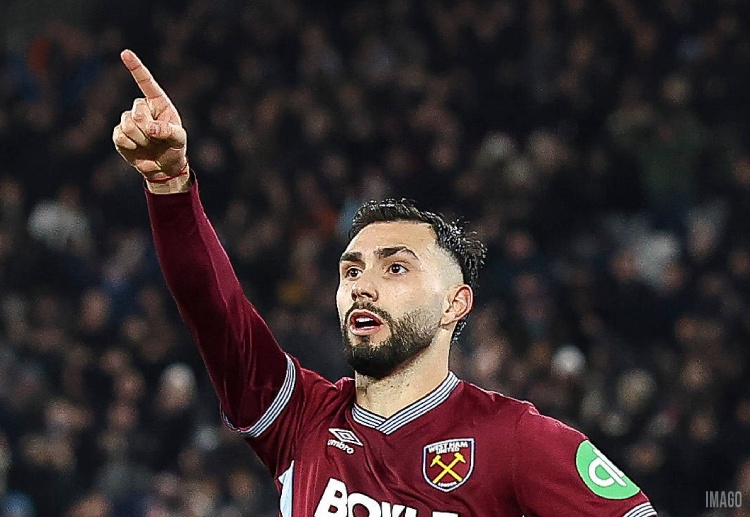 英超联赛  西汉姆联新加盟的卡斯特利亚诺斯在上一轮比赛中表现突出，攻入一球。